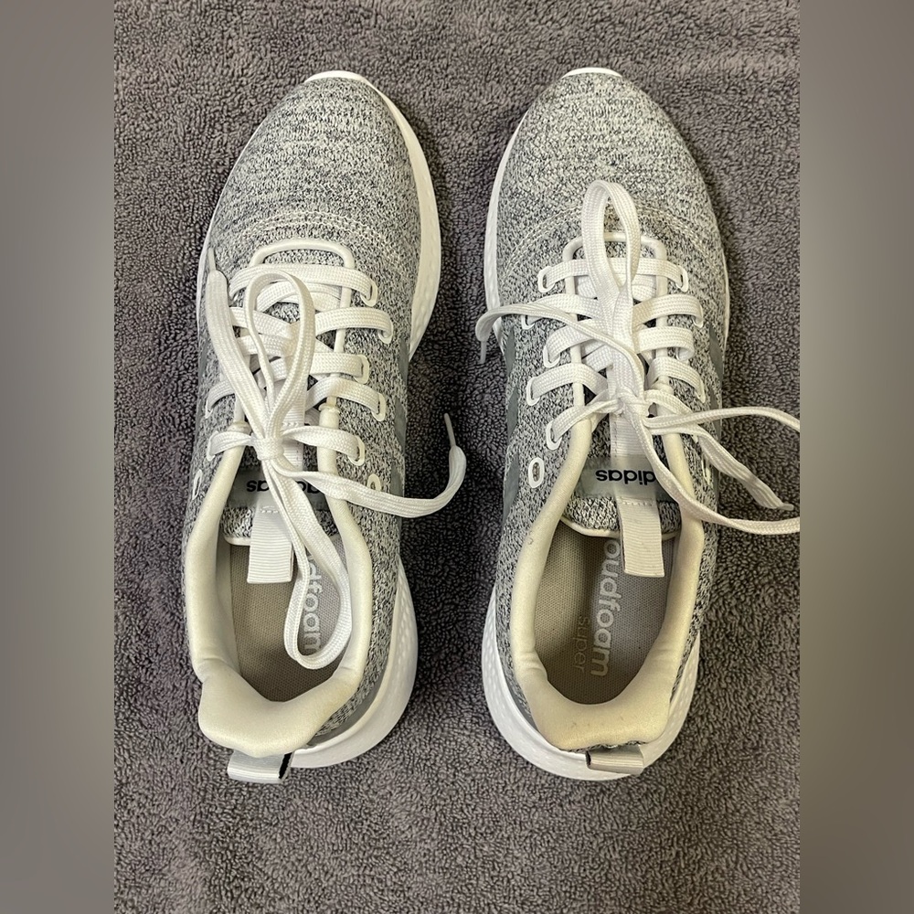 Adidas Cloudfoam Gray & White Knit Sneakers | Lace-Up Athletic Shoes | Size 9.5 - Picture 6 of 8